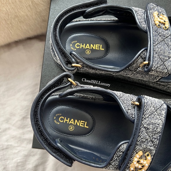 Auth BNIB Chanel 21A Rare Denim Deep Gray Dad Sandals -Size 38 - Picture 5 of 16
